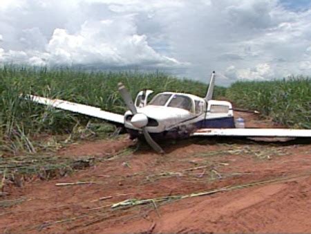 Portal Notícias do Brasil Olímpia SP Monomotor faz pouso forçado