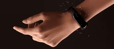 Фитнес-браслет Xiaomi Mi Band 3 черный : купить по выгодной цене в ...