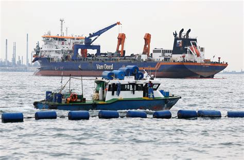 Singapore To Seek Compensation From Ship Owner For Oil Spill