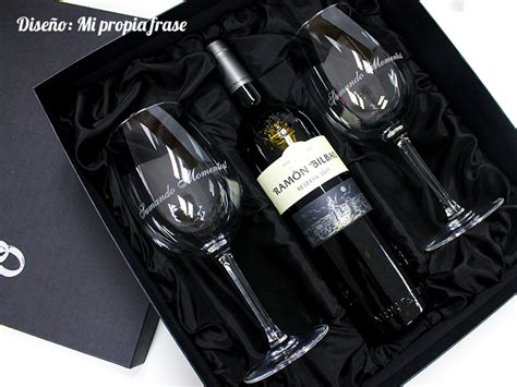 Pack De Copas De Vino Grabadas A Láser Con Botella Regalos Elegantes