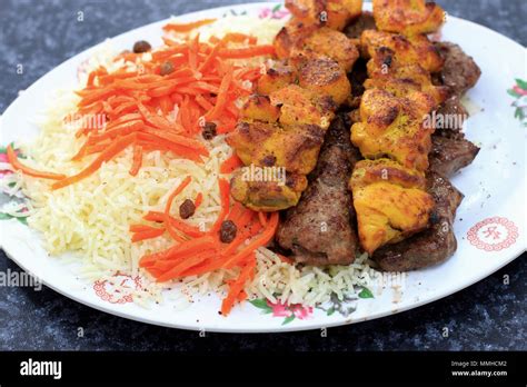 Afghanische Essen Reis Pilaw Gegrilltes Lamm Und Huhn Kebab