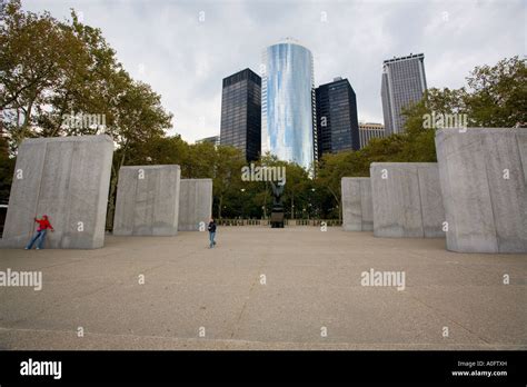 battery park with tourist Stock Photo - Alamy