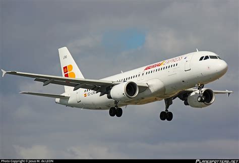 EC LRG Iberia Express Airbus A320 214 Photo By Jesus M De LEON ID