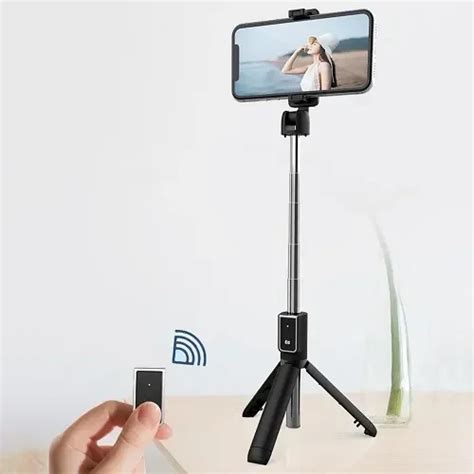 P Wireless Bluetooth Selfie Stick Foldable Mini Tripod Expandable