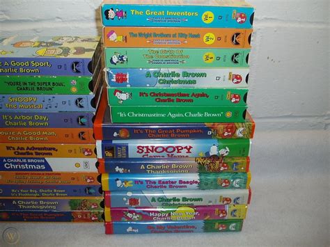 Collection Of 24 Snoopy Peanuts Charlie Brown Vhs Cassette Tapes