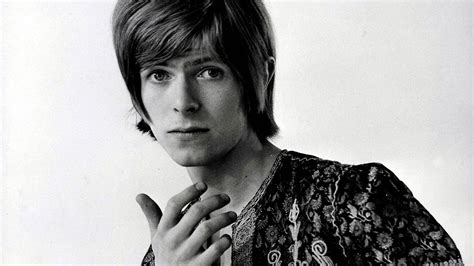 The Story Behind The Song Space Oddity By David Bowie Trendradars Latest