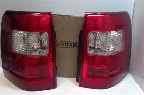 Par De Faros Traseros Ford Ecosport 2003 2004 2005 2006 2007 En Venta