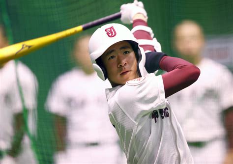 【センバツ】常総学院、初戦は雨天順延も島田直也監督「明日に備えてしっかり」 センバツ写真ニュース 日刊スポーツ