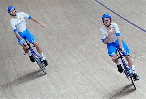 Tokyo Ciclismo Italia Inseguimento Oro E Record Mondiale Sport