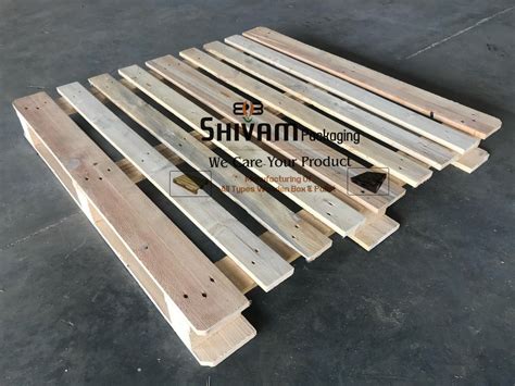 Four Way Pine Wood Pallet At Rs Piece Pine Wood Pallets In