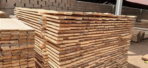 To Feet Rectangular New Zealand Pine Wood Timber For Furniture