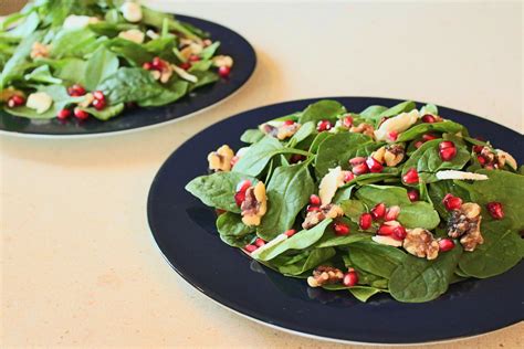 Spinach Pomegranate Salad Recipe