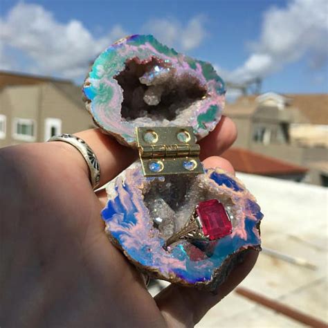 Agate Aura Geode Box Etsy Aura Geode Etsy
