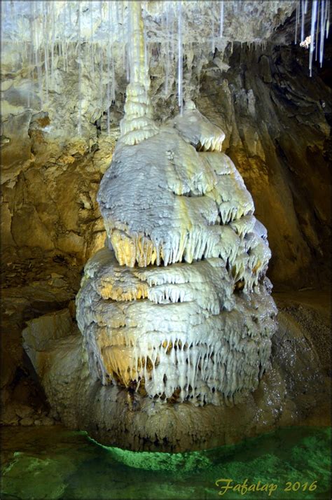 le gâteau à la chantilly grotte de Choranche 38 Flickr