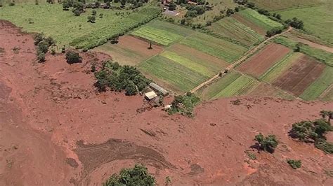 Fotos Lama invade Brumadinho MG após rompimento de barragem da Vale