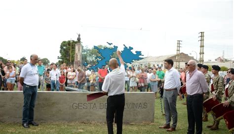 Conmemoración y un emotivo acto por un nuevo aniversario de Malvinas