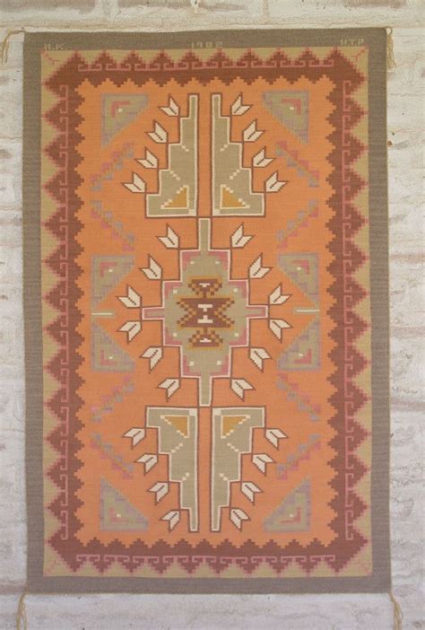 Burntwater Navajo Rug Woven By Helen Kirk With Images Navajo Rugs