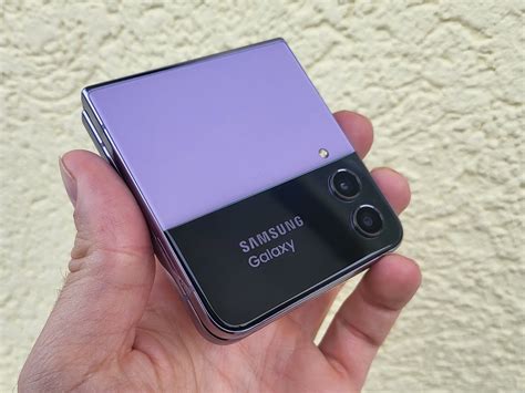 Humongous Samsung Galaxy Z Flip Visor De Capa Revelado Pelo Novo