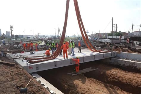 Laferrere Avanza La Obra Del Paso Bajo Nivel En Laferrere