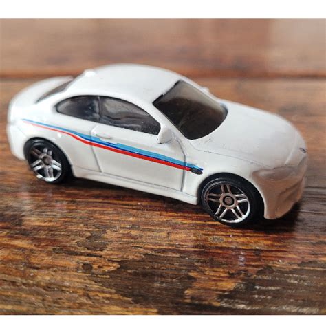 Hot Wheels BMW M Branca Factory Fresh Fora Da Embalagem Main Line