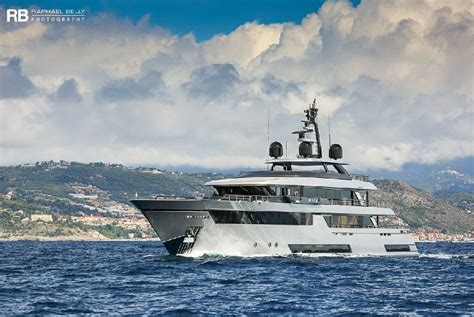 RACE Yacht • Piero Ferrari $30M Superyacht | Super yachts, Yacht racing, Riva yachts