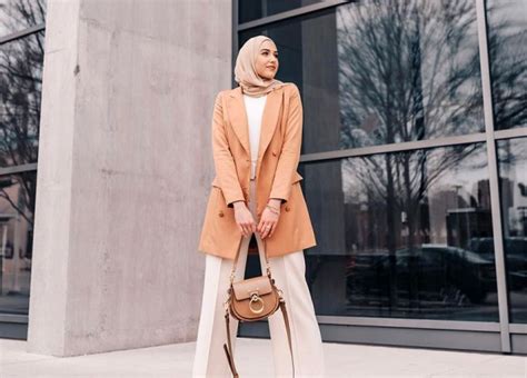 How To Slay The Blazer Trend With Your Hijab Special Madame Figaro Arabia