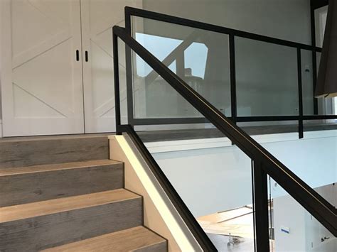 Glass Staircase Railings A And T Carpentry Bromsgrove Worcestershire