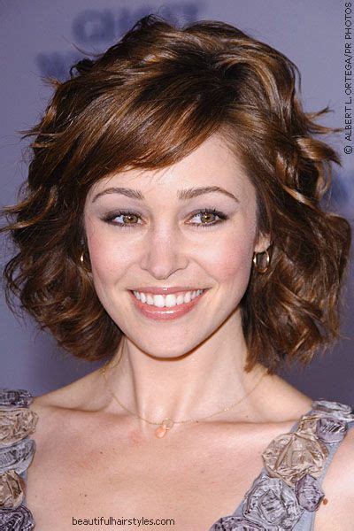 Flippyhairstylesforwomen Short Hairstyles Thick Wavy Hair Hair