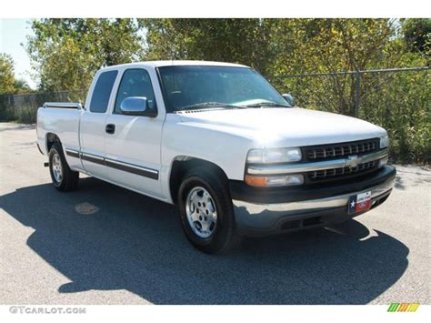 Summit White Chevrolet Silverado Ls Extended Cab