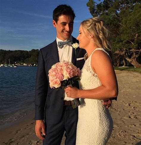 Bowled Over By Cupid How Mitchell Starc And Alyssa Healy Fell In Love