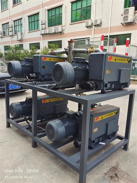 Dependable Performance Operation Compact Rotary Vane Vacuum Pump