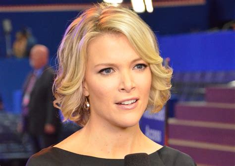 Megyn Kelly Cleavage