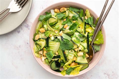Green Salad Recipe Eatingisart