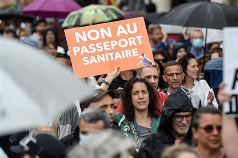 Covid Manifestations Contre Le Pass Sanitaire Quoi S Attendre