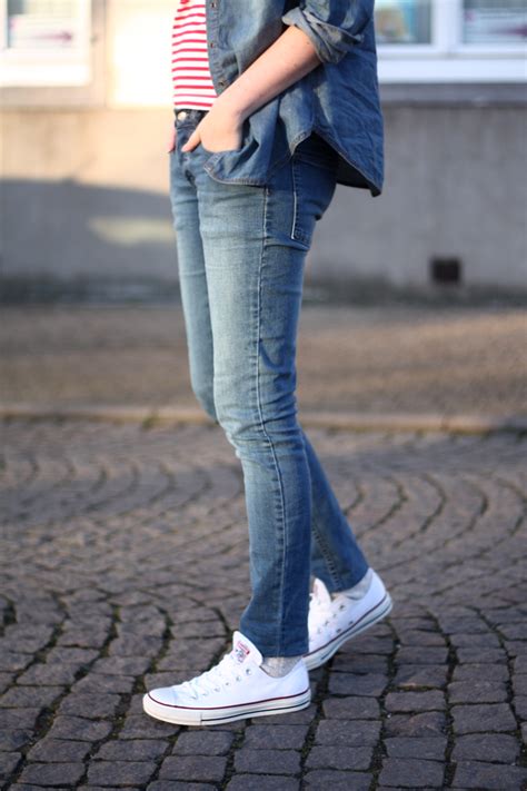 Classics Blue Jeans White Converse White Sneakers Women Vintage