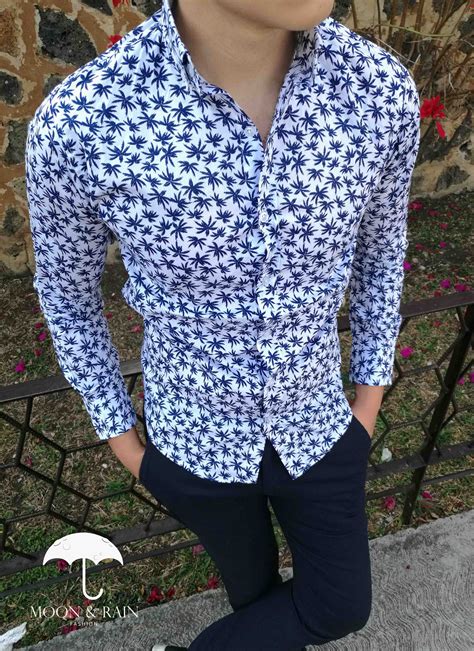 Camisa Blanca Palmeras Azules Corte Slim Fit De Venta Exclusiva En