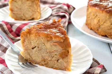 Budín de Pan (Puerto Rican Bread Pudding) - Kitchen Gidget