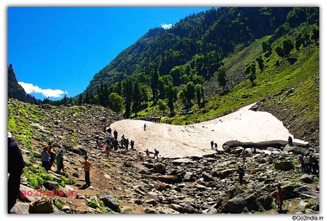 Tourist At Ice Patches At Chandanwari