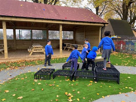 An Outdoor Learning Area In Cardiff Pentagon Play