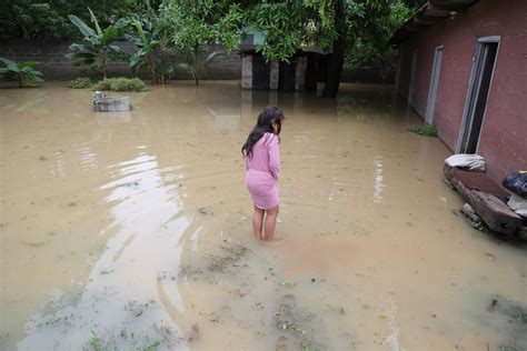 Cuatro Departamentos Se Elevan A Alerta Roja Por Lluvias Y Crecidas De