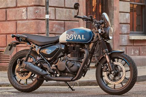 Royal Enfield Hunter 350 Finally In Showrooms Here Are The Features