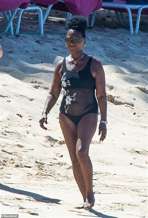 Hot Sexy Floella Benjamin Bikini Pics