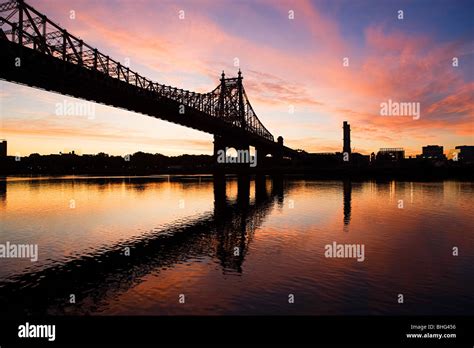 Queensboro Bridge Hi Res Stock Photography And Images Alamy