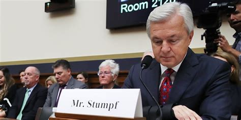 Wells Fargo Ceo John Stumpf Retires Blame Himself Business Insider