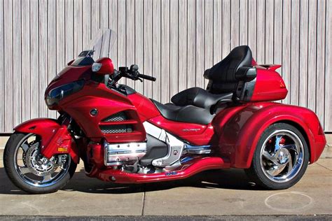 SOLD! 2014 Honda Gold Wing with CSC Trike 3190 Miles! | Trike, Honda ...