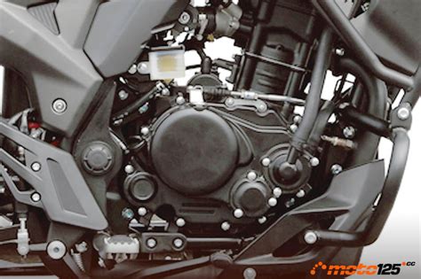 Cyclone Motor aterriza con la Naked Battle y la Trail Aventura RX1 ...