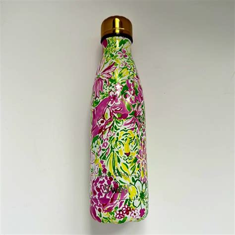 Lilly Pulitzer Dining Lilly Pulitzer Swell Water Bottle Poshmark