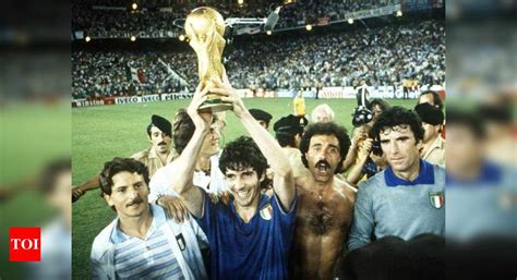 Paolo Rossi Italys Football Hero And World Cup Winner Paolo Rossi