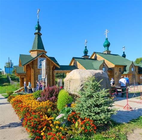 Primavera Santa En Honor Del Icono De La Dulzura De Theotokos Rusia