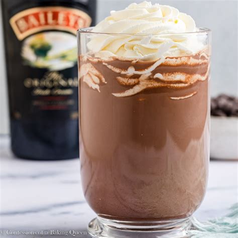 Easy And Delicious Baileys Hot Chocolate Recipe
